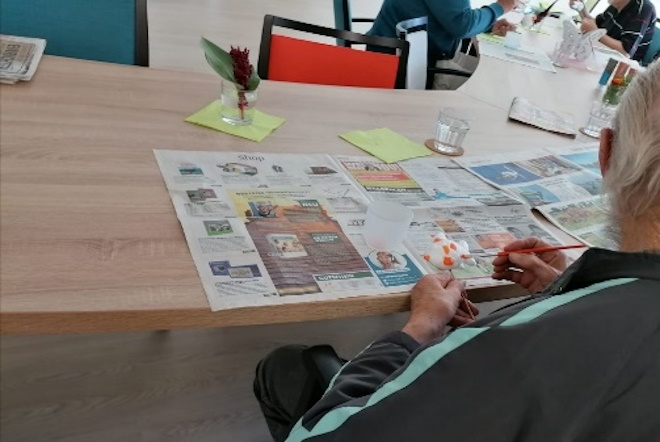 Lesen der Tageszeitung