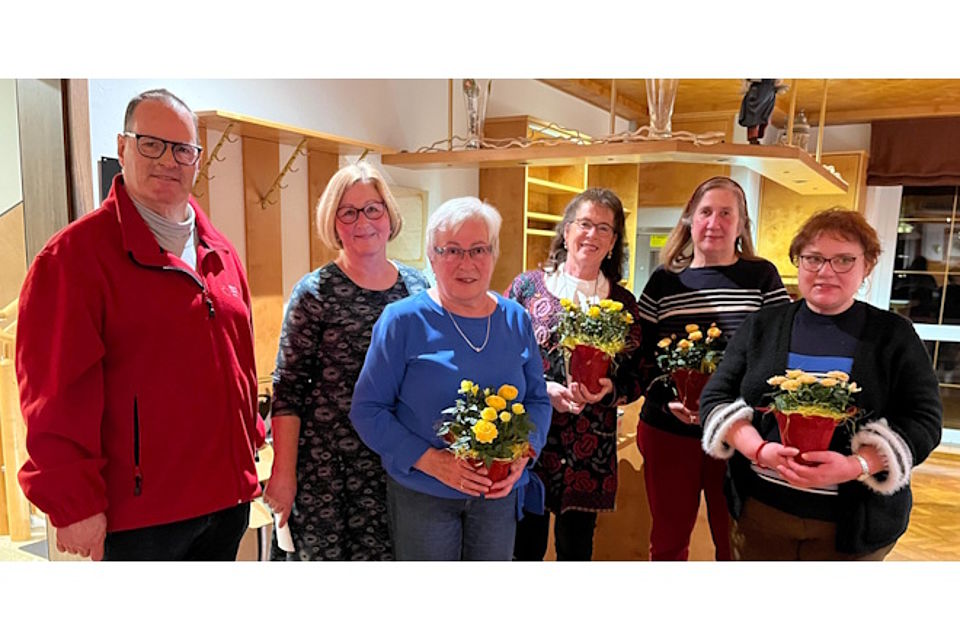 Gruppenfoto Feier Ehrenamtlicher Gruppenfoto Feier Ehrenamtlicher